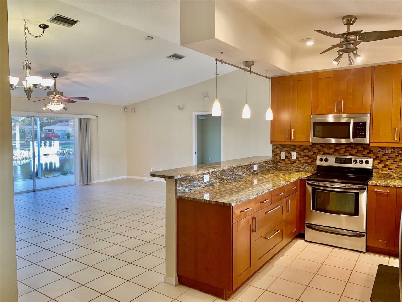 110 49th Court E, Palmetto, FL 34221 Photo