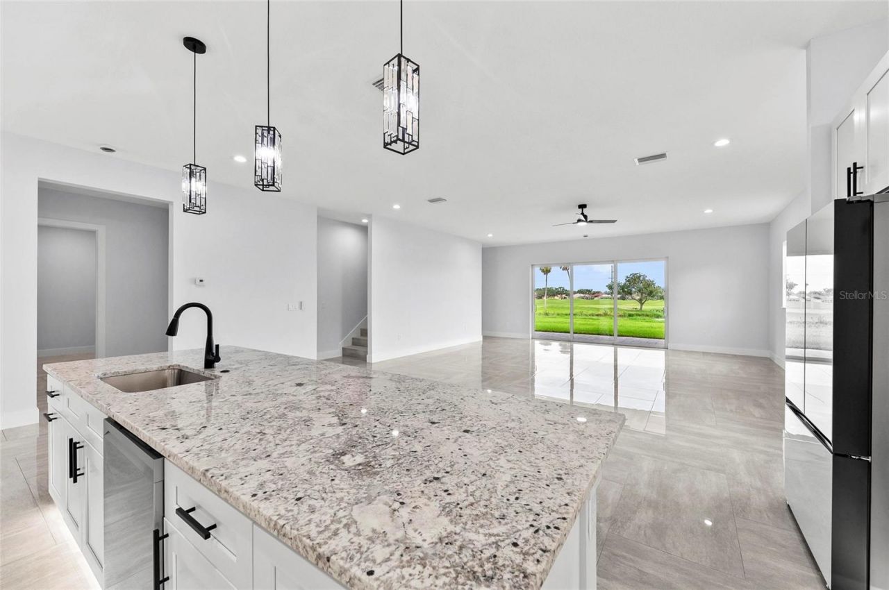 9225 Raes Creek Place , Palmetto, FL 34221 Photo