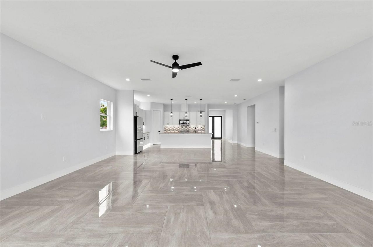 9225 Raes Creek Place , Palmetto, FL 34221 Photo