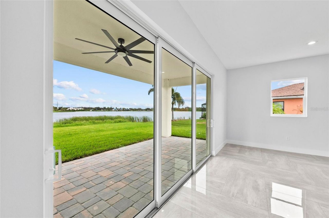 9225 Raes Creek Place , Palmetto, FL 34221 Photo