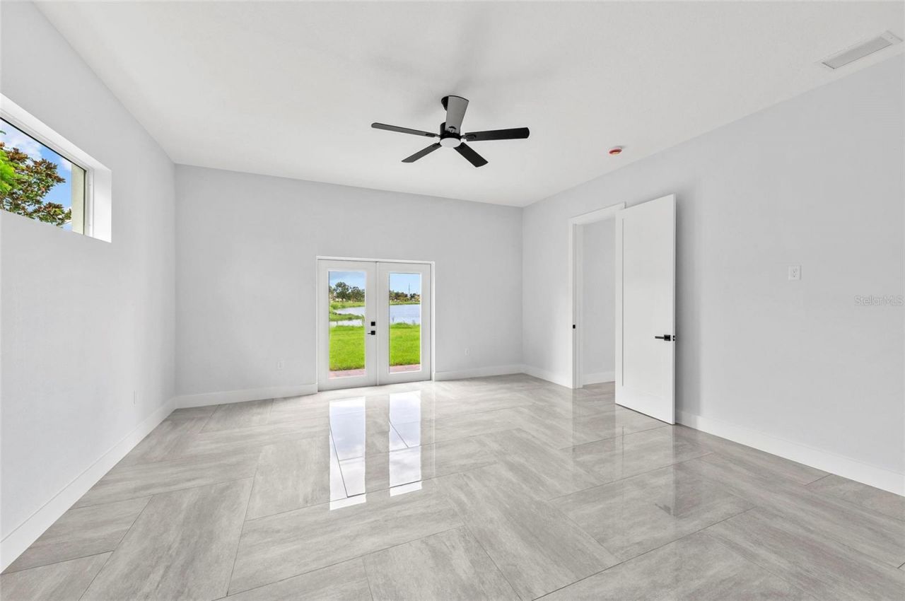 9225 Raes Creek Place , Palmetto, FL 34221 Photo