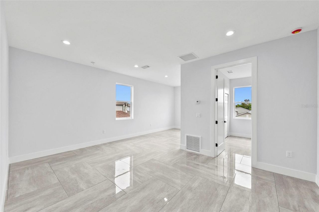 9225 Raes Creek Place , Palmetto, FL 34221 Photo