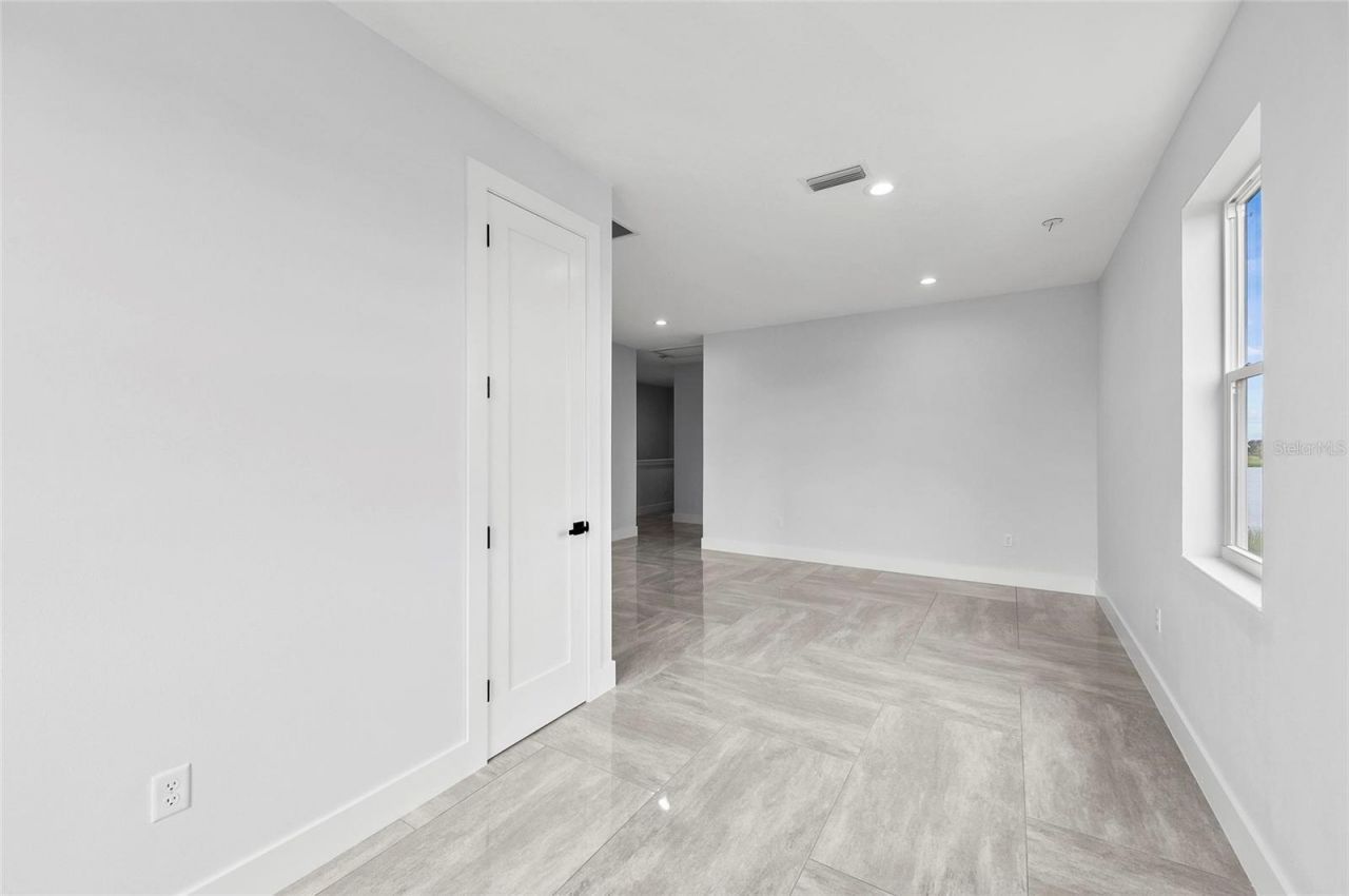 9225 Raes Creek Place , Palmetto, FL 34221 Photo