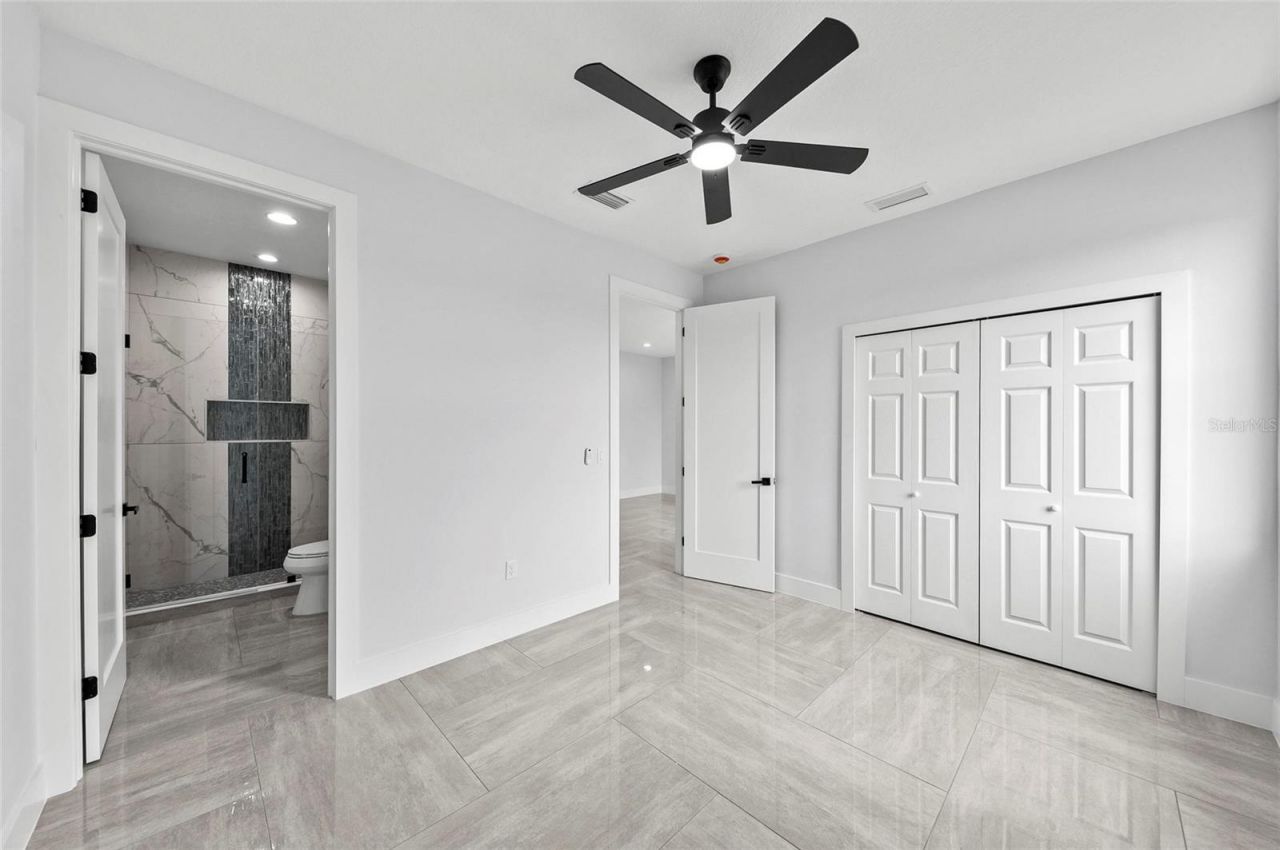 9225 Raes Creek Place , Palmetto, FL 34221 Photo