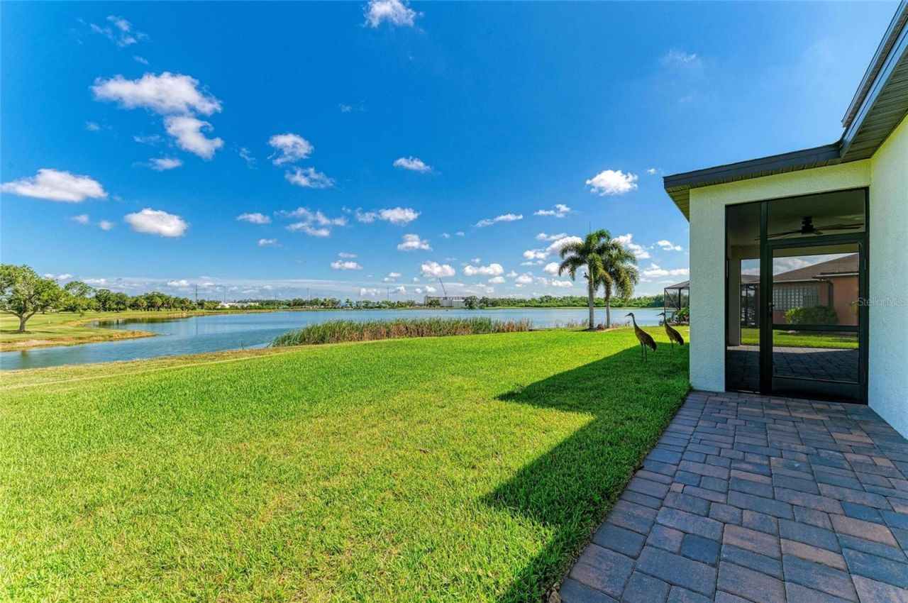 9225 Raes Creek Place, Palmetto, FL 34221 Photo