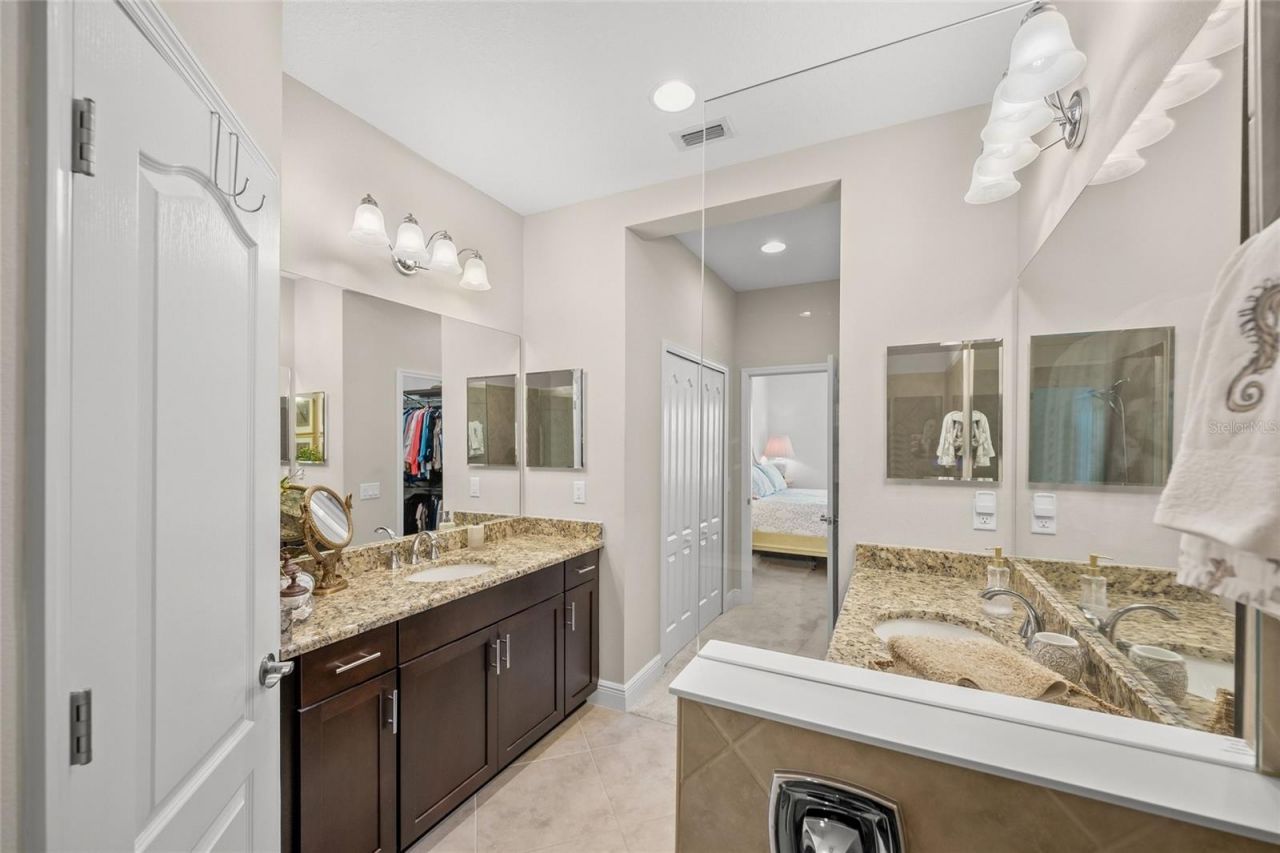 6479 Positano Court, Sarasota, FL 34243 Photo