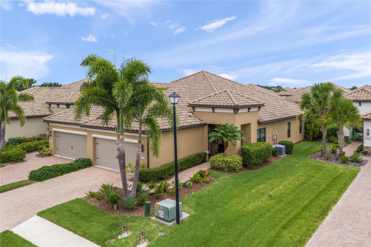 6479 Positano Court, Sarasota, FL 34243 Photo