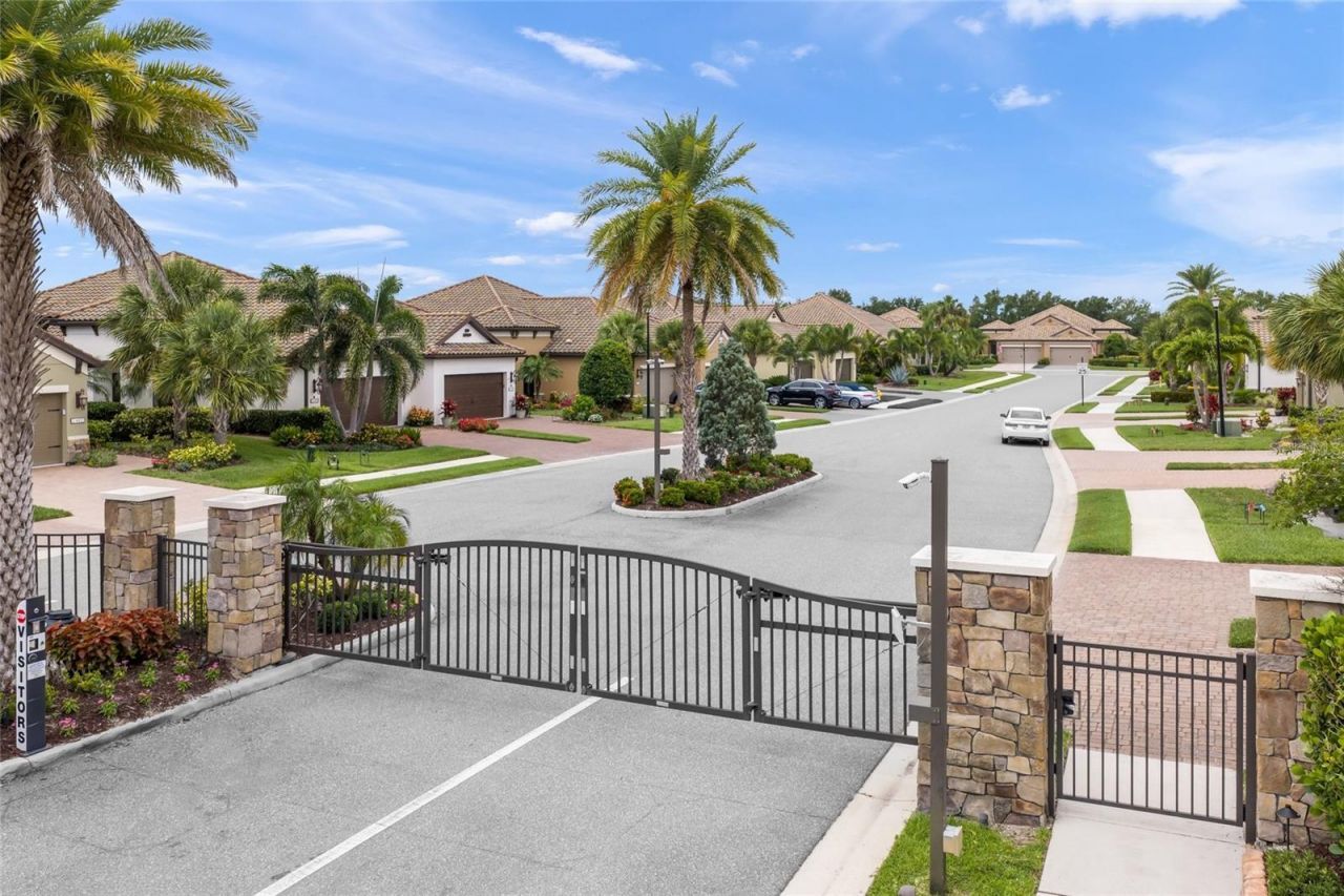 6479 Positano Court, Sarasota, FL 34243 Photo