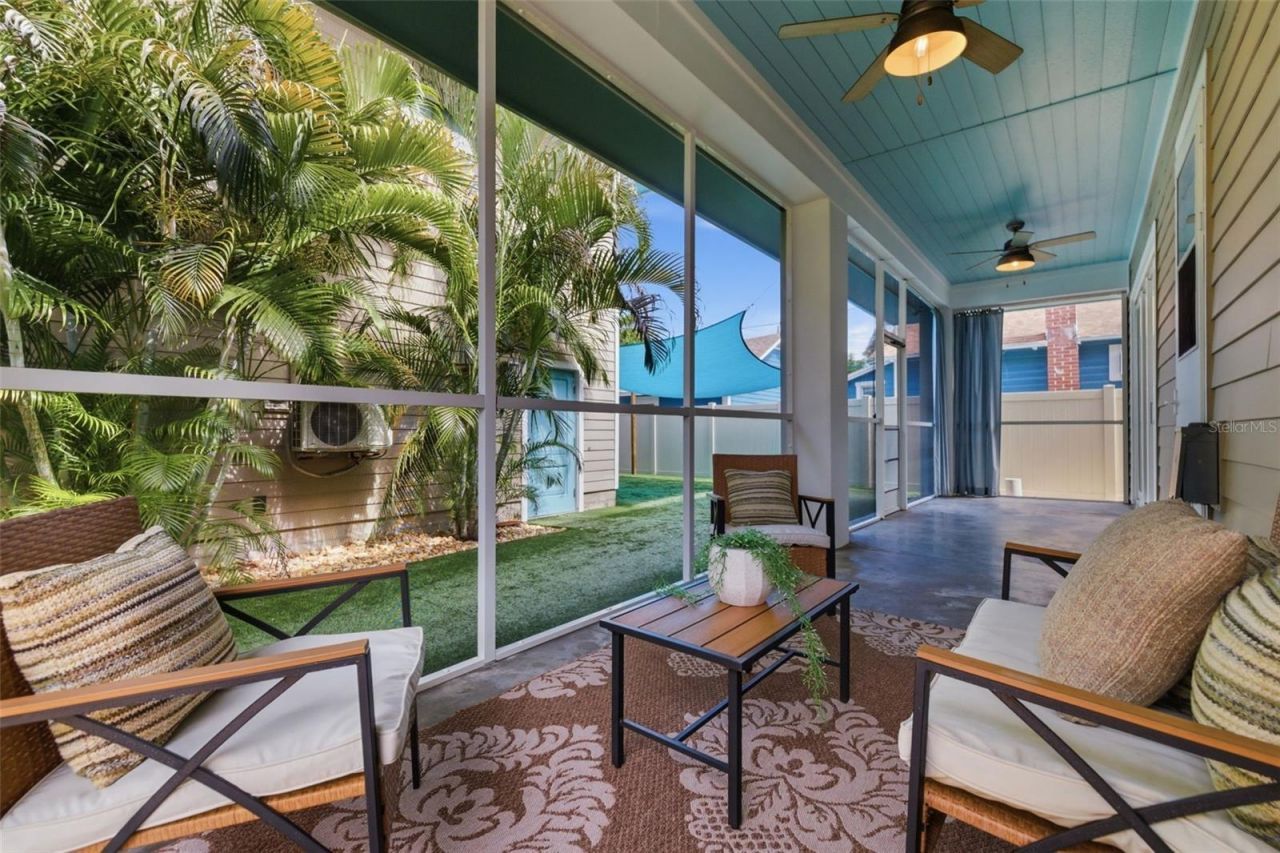 1421 14th Street N, Saint Petersburg, FL 33704 Photo