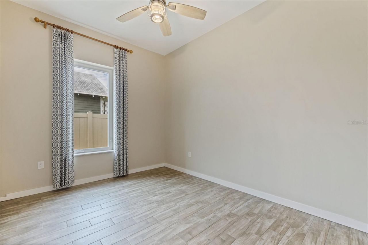 1421 14th Street N, Saint Petersburg, FL 33704 Photo