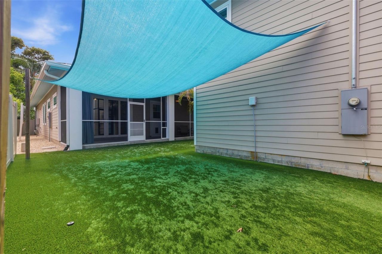 1421 14th Street N, Saint Petersburg, FL 33704 Photo