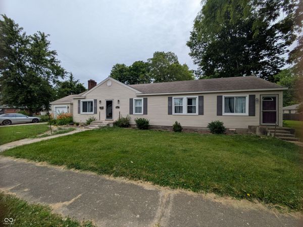 1002 S Noble Street , Shelbyville, IN 46176
