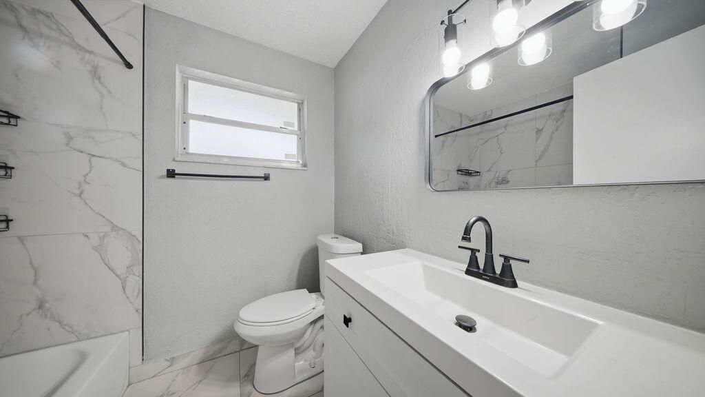 4681-4685 SW 43rd Terrace, Fort Lauderdale, FL 33314 Photo