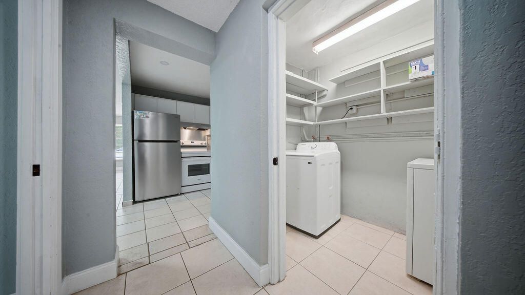 4681-4685 SW 43rd Terrace, Fort Lauderdale, FL 33314 Photo