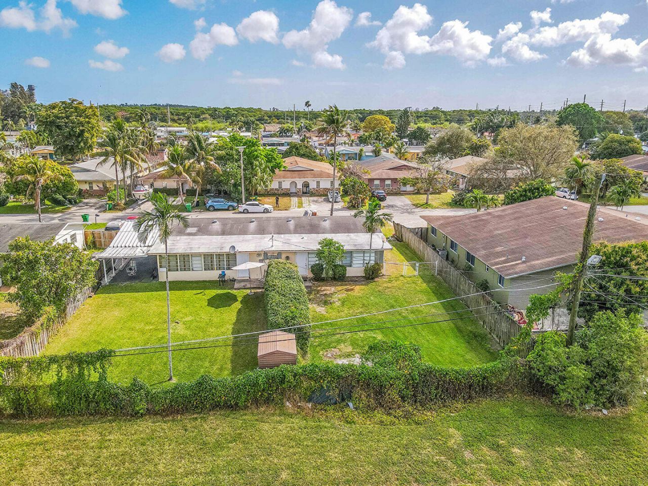 4681-4685 SW 43rd Terrace, Fort Lauderdale, FL 33314 Photo
