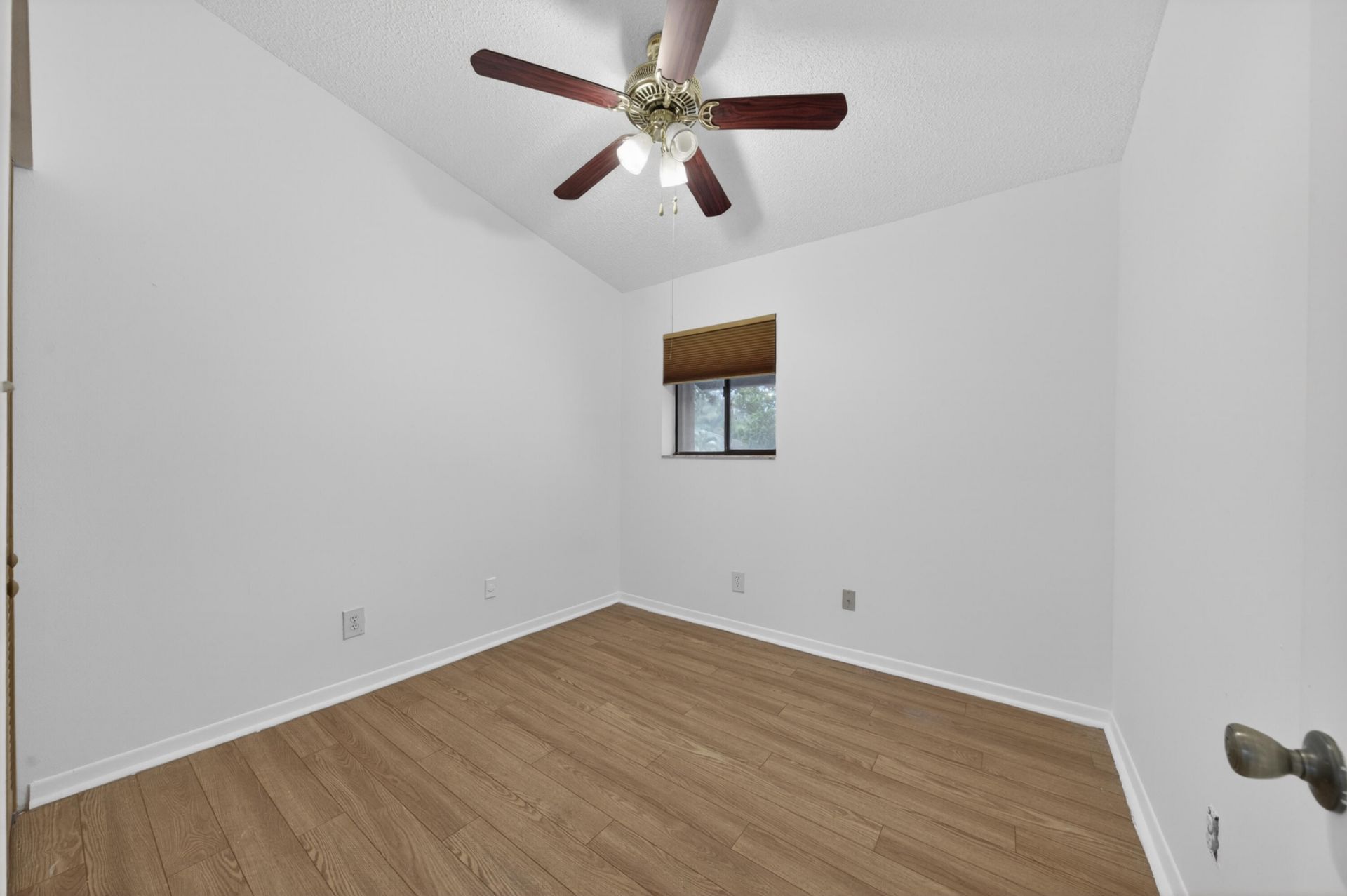 5182 S University Drive, Davie, FL 33328 Photo