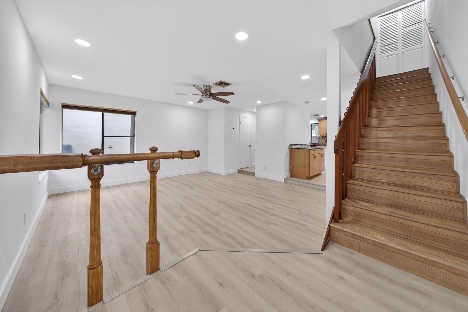 5182 S University Drive, Davie, FL 33328 Photo