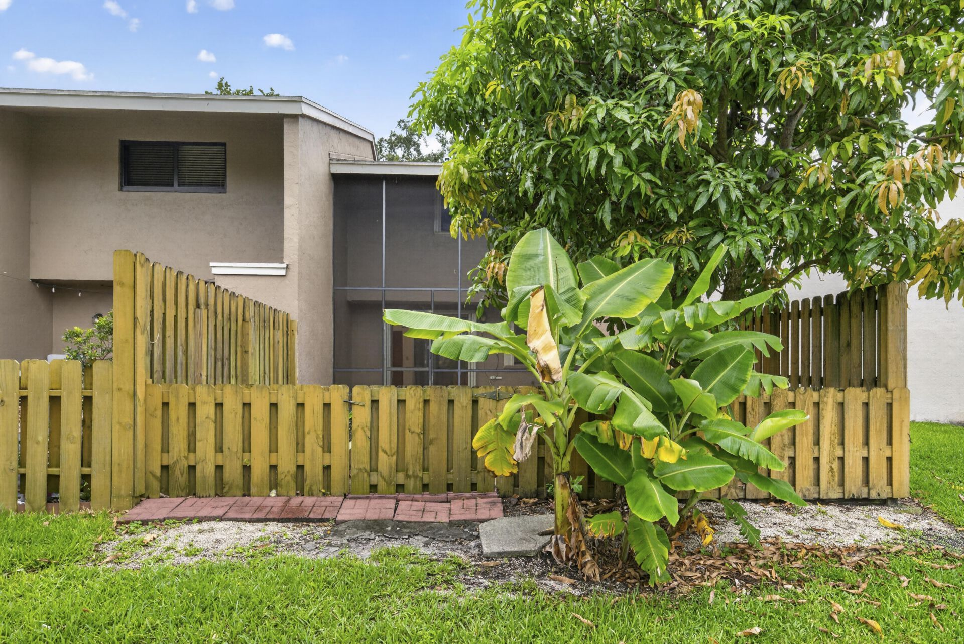 5182 S University Drive, Davie, FL 33328 Photo