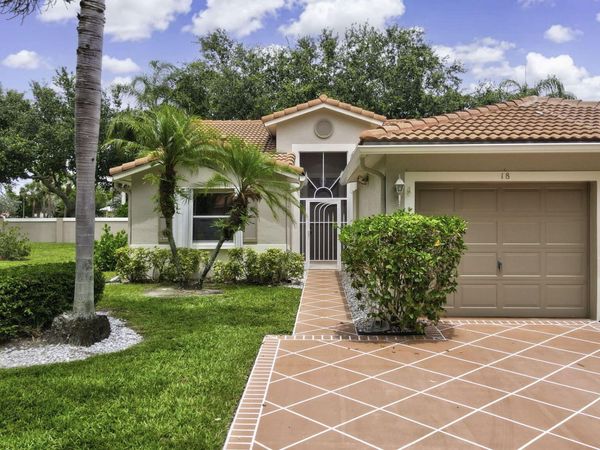 18 Sausalito Drive, Boynton Beach, FL 33436