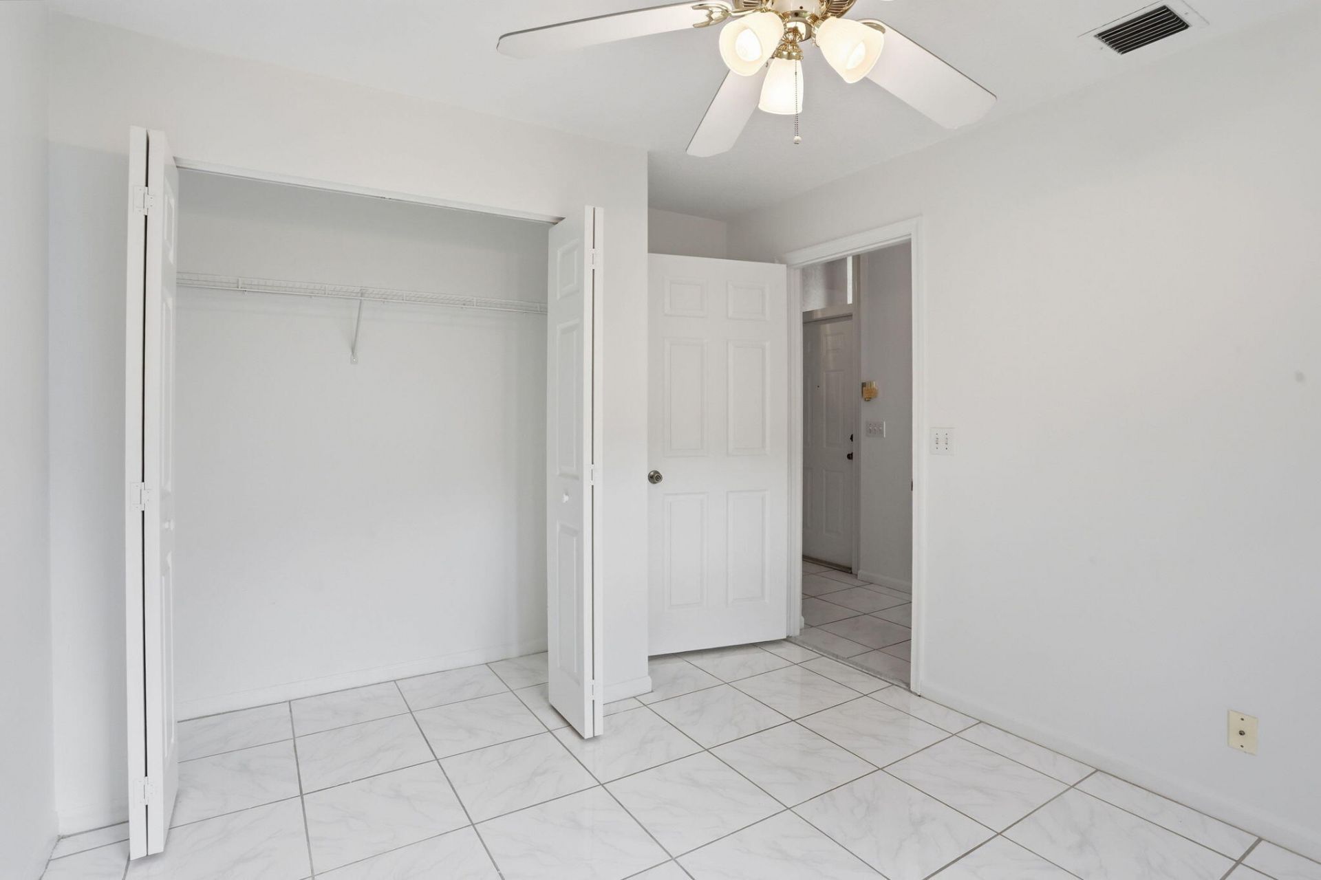 18 Sausalito Drive, Boynton Beach, FL 33436 Photo
