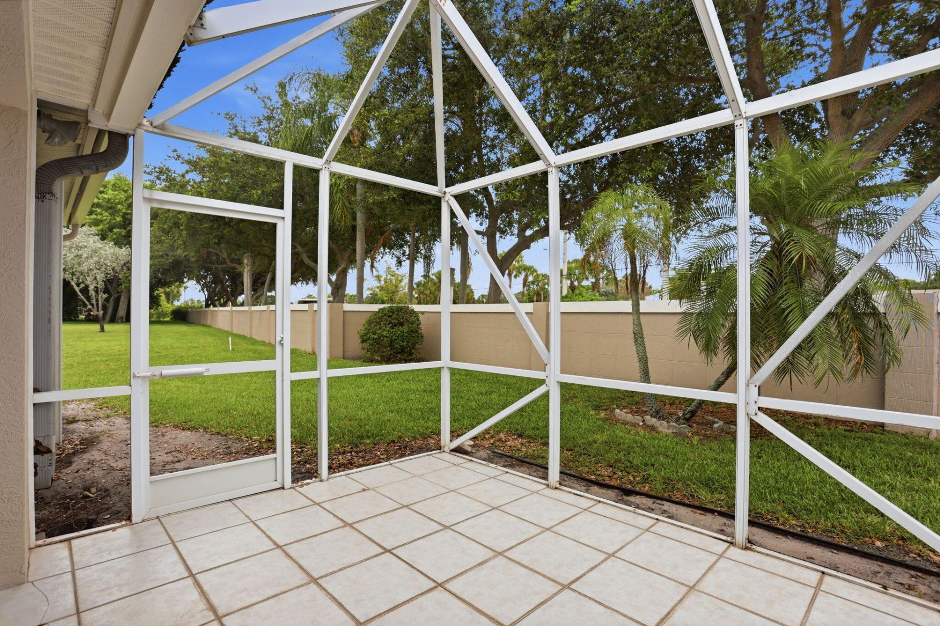 18 Sausalito Drive, Boynton Beach, FL 33436 Photo