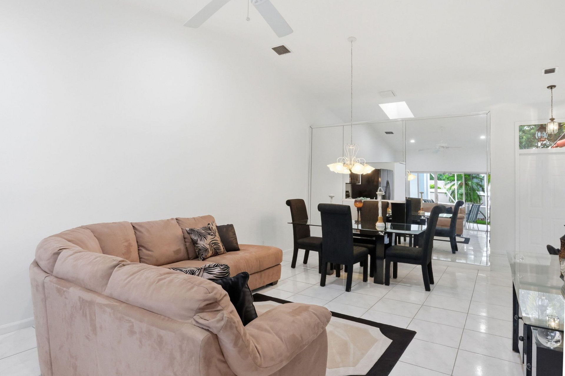 18 Sausalito Drive, Boynton Beach, FL 33436 Photo