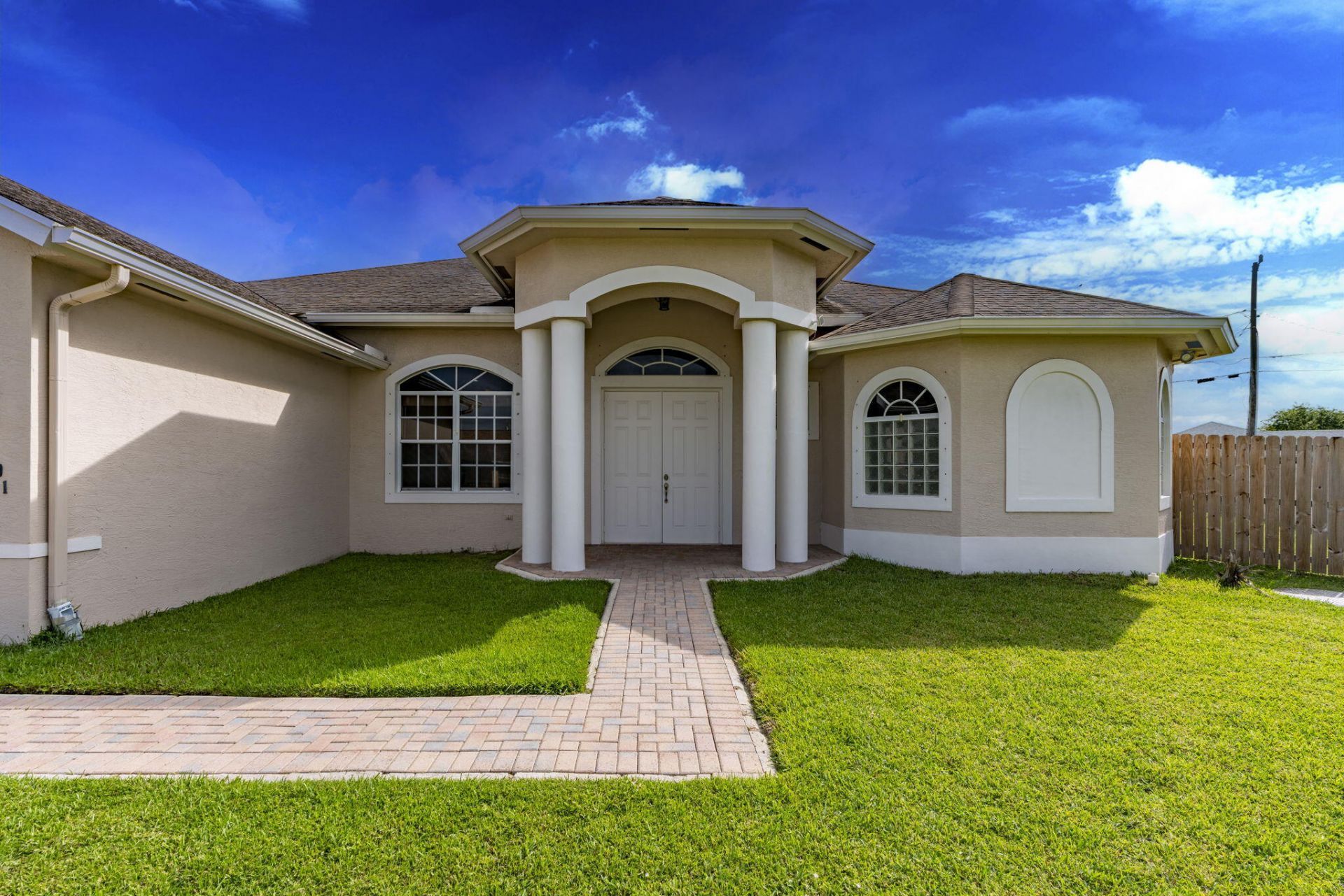 2301 SW Vale, Port Saint Lucie, FL 34953 Photo
