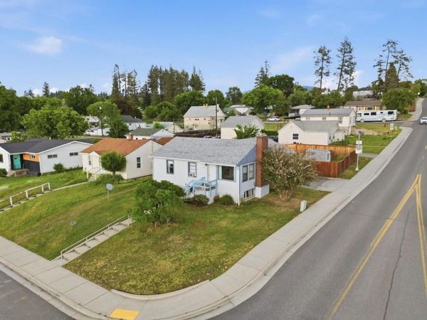 891 S Hoffstetter St, Colville, WA 99114