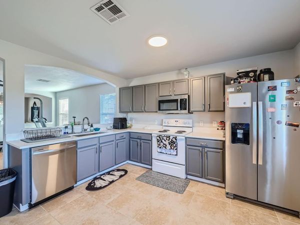 137 Easy ST , Hutto, TX 78634