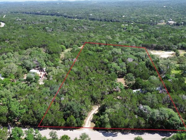 1400 Valley View RD , Wimberley, TX 78676