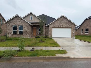 2106 Bankside Lane, Waco, TX 76655