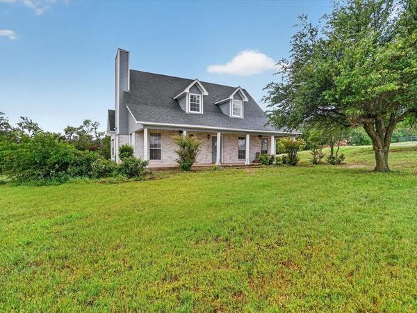 4697 Holbrook Road, Springtown, TX 76082