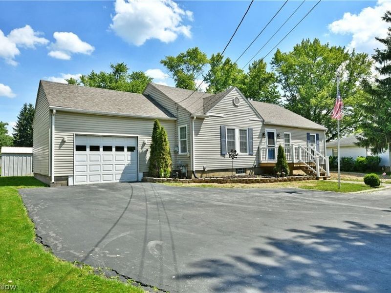 2935 N River Road NE, Warren, OH 44483 Photo 3