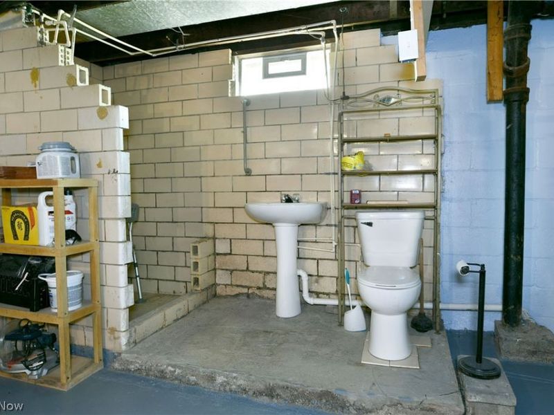 2935 N River Road NE, Warren, OH 44483 Photo 42