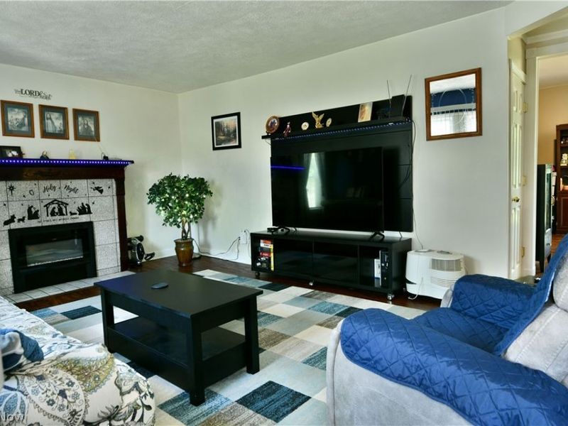 2935 N River Road NE, Warren, OH 44483 Photo 8