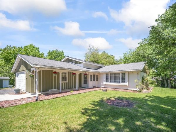 109 Darby Rd, Brockton, MA 02302