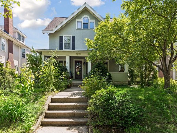 1929 James Avenue S, Minneapolis, MN 55403