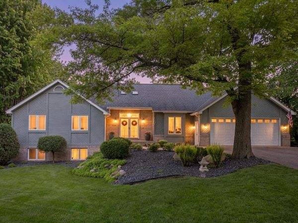 1807 Timberline Trail, Minnetonka, MN 55305
