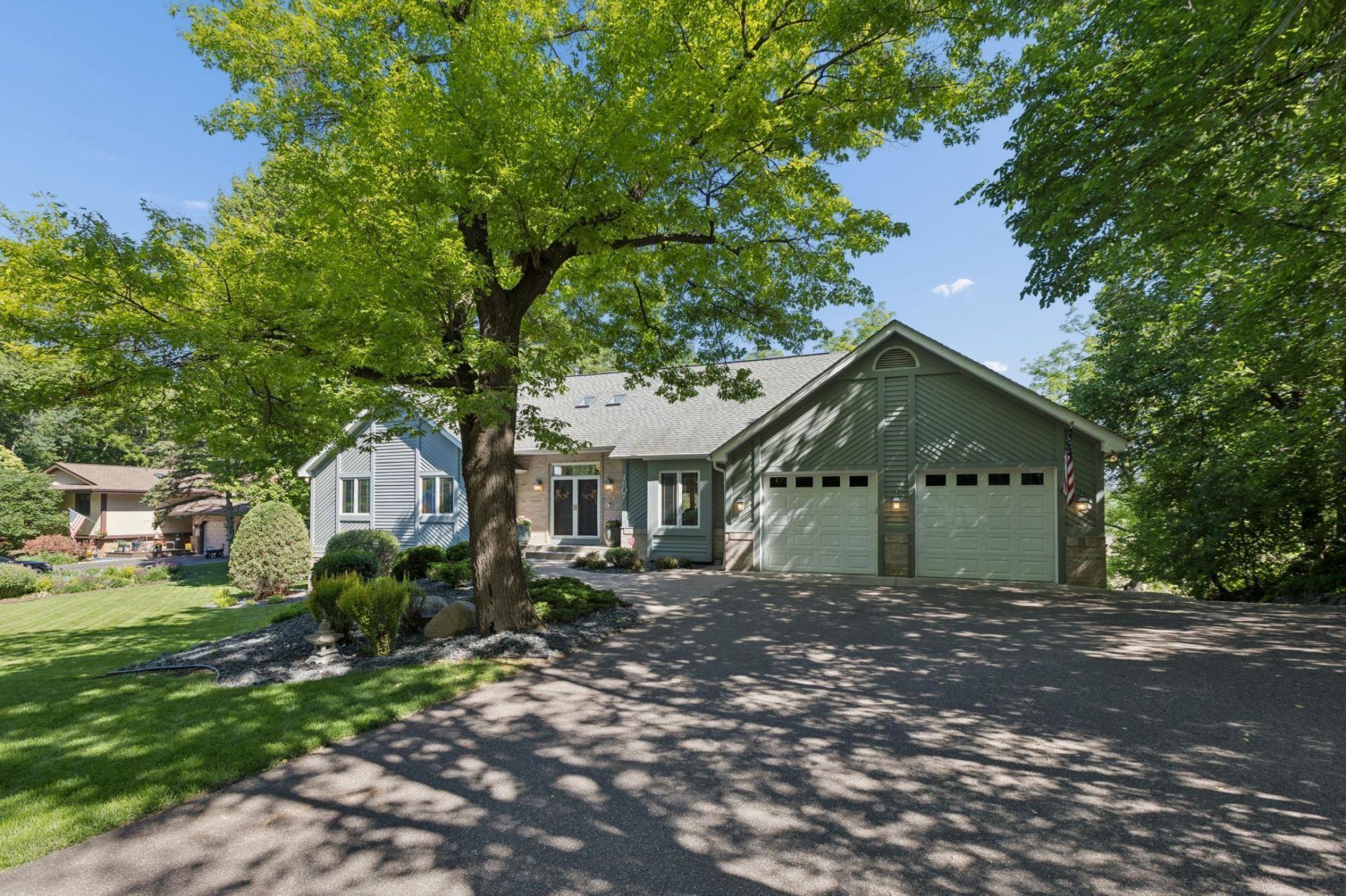 1807 Timberline Trail, Minnetonka, MN 55305 Main Photo