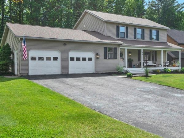 90 Field Green Drive, Colchester, VT 05468