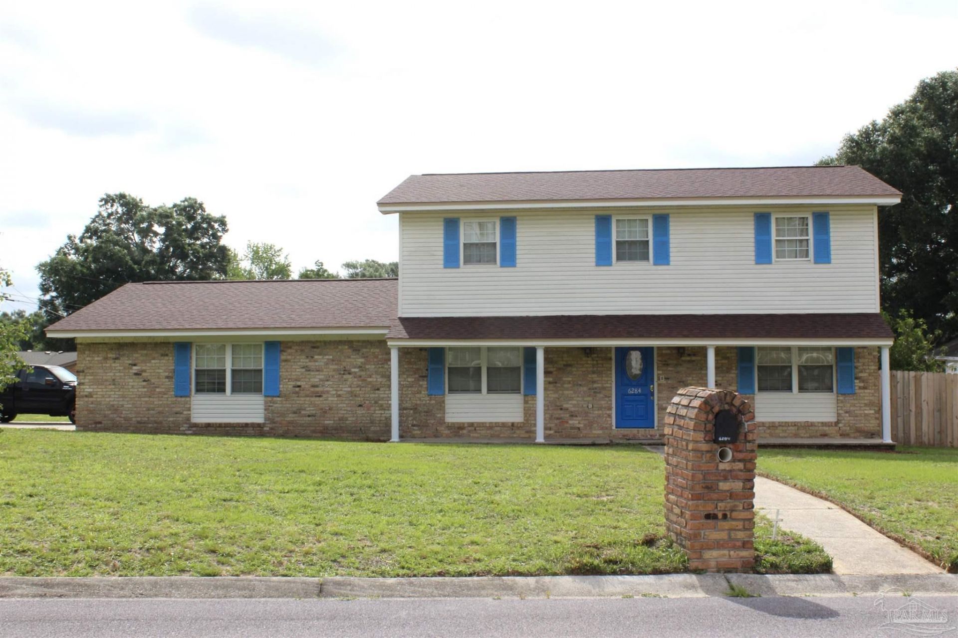 6284 Starhill Dr, Milton, FL 32570 Main Photo
