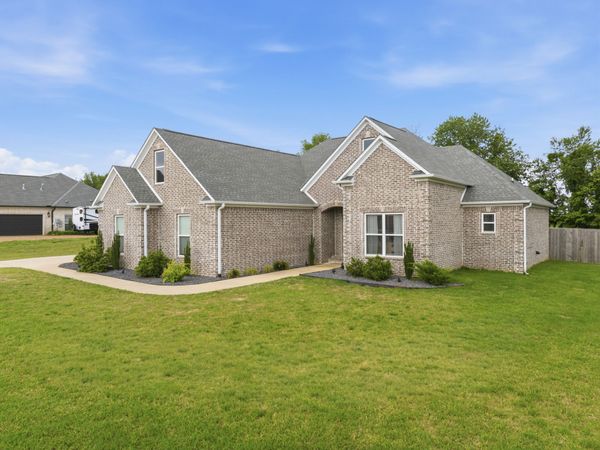 460 Connor Ln , Lexington, TN 38351