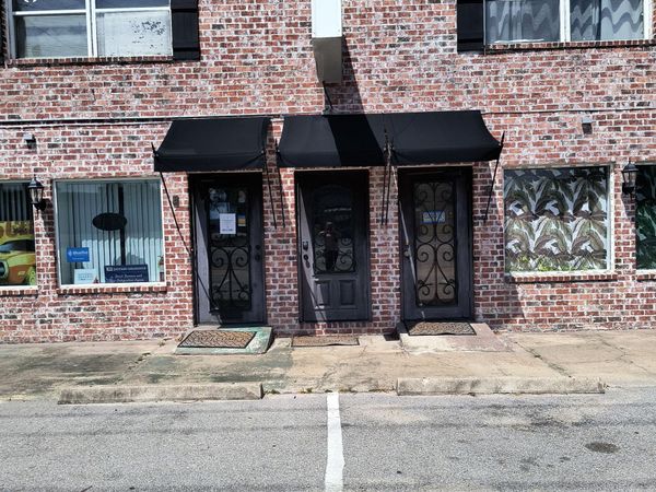 1956 E Pass Road, Gulfport, MS 39507