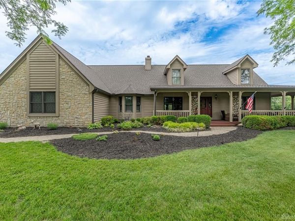 1424 N Lake Road, Bethel Twp, OH 45344