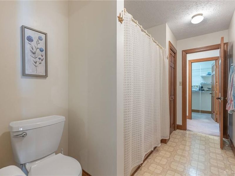 1424 N Lake Road, Bethel Township, OH 45344 Photo 41