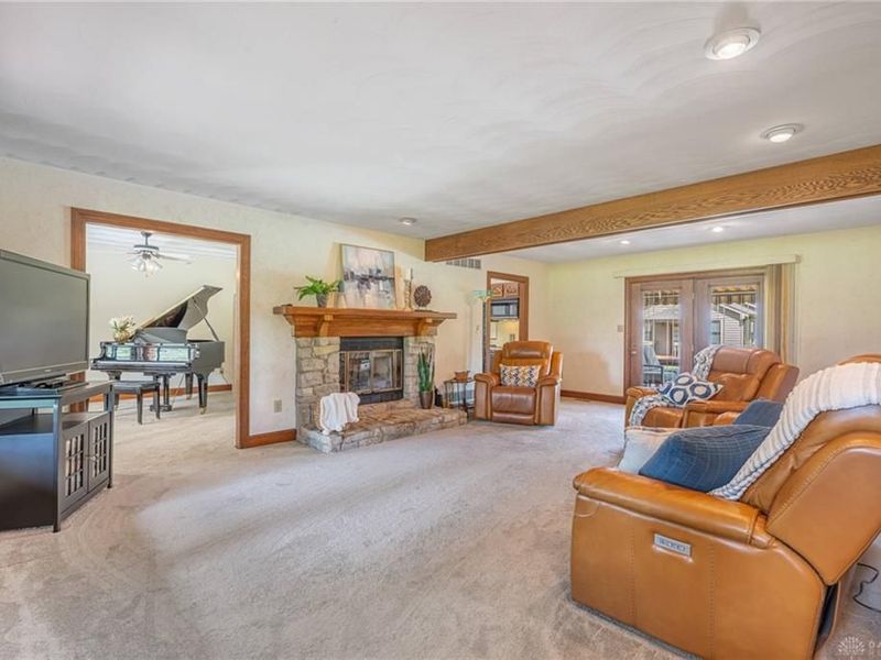 1424 N Lake Road, Bethel Township, OH 45344 Photo 5