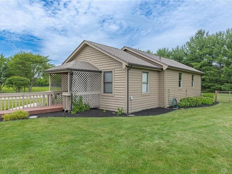 1424 N Lake Road, Bethel Township, OH 45344 Photo 56