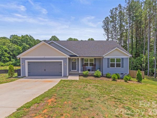 2412 Mintew Circle , Lincolnton, NC 28092