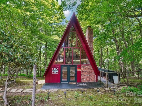 201 Hampton Gap Drive , Mars Hill, NC 28754