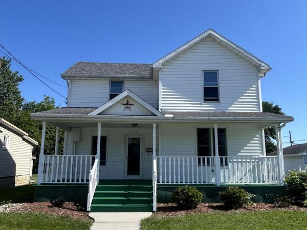 120 W Park Street, Oak Harbor, OH 43449
